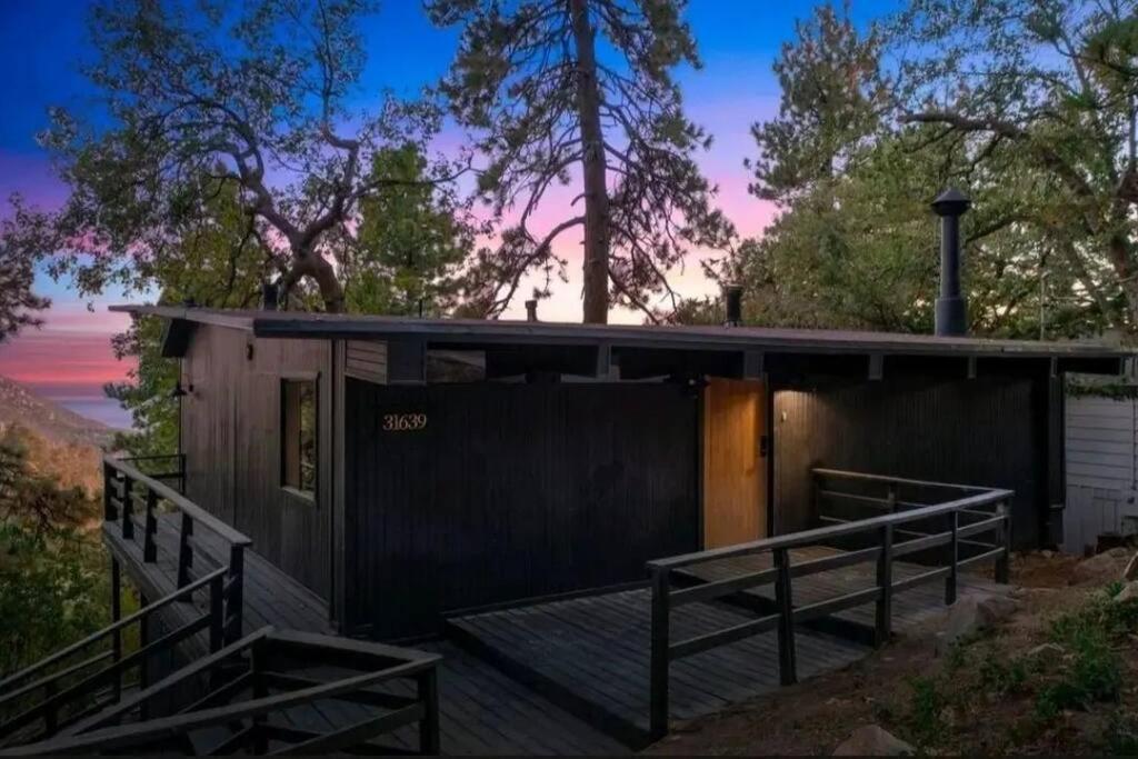 Updated Mountain Cabin Retreat With 180 Views Off Deck And Balcony Running Springs 外观 照片