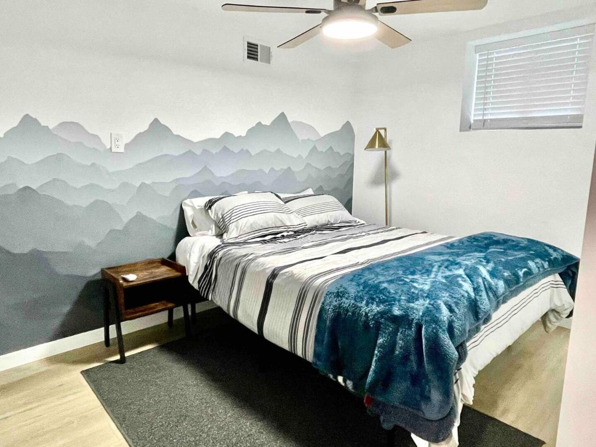 Updated Mountain Cabin Retreat With 180 Views Off Deck And Balcony Running Springs 外观 照片